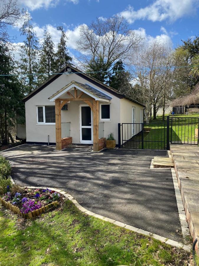 Chase Bungalow Billericay Eksteriør billede