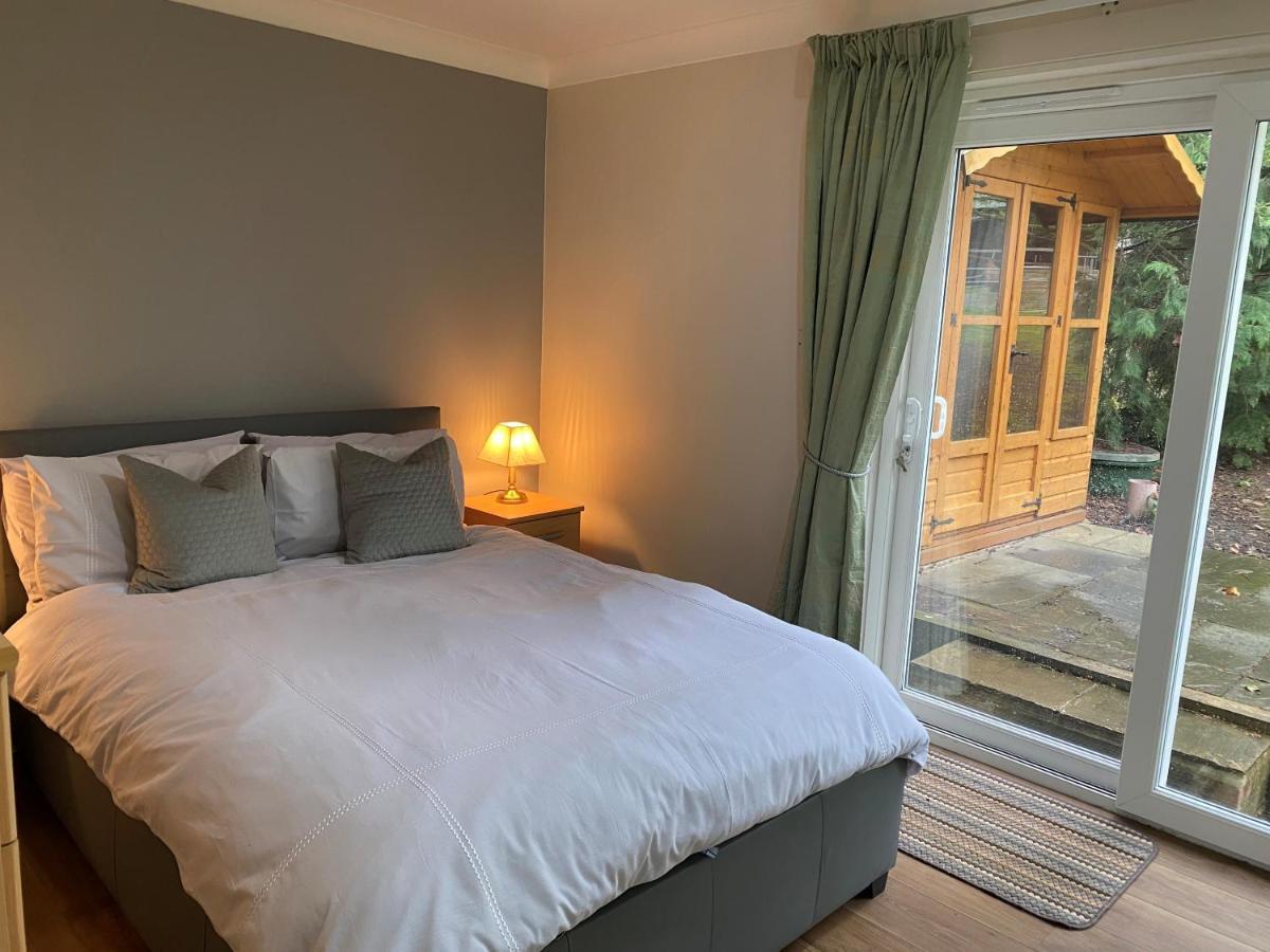 Chase Bungalow Billericay Eksteriør billede