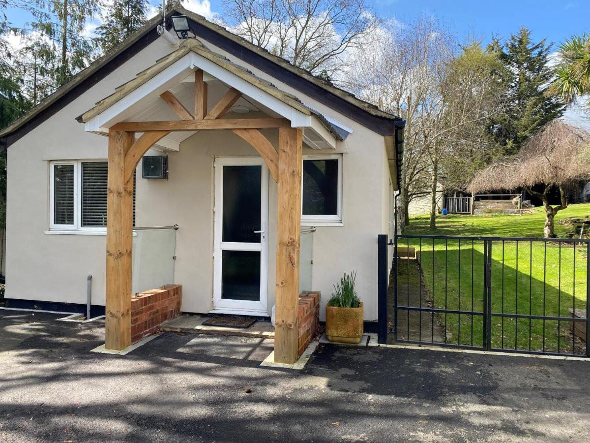 Chase Bungalow Billericay Eksteriør billede